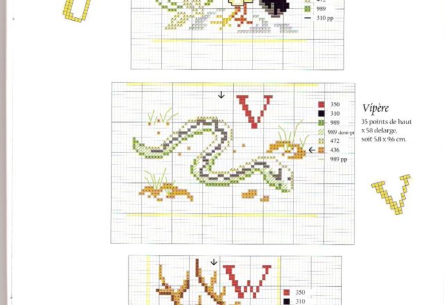 Cross stitch letters with animals (5)