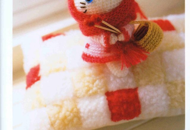 White kitty with red dress and basket amigurumi pattern (1)