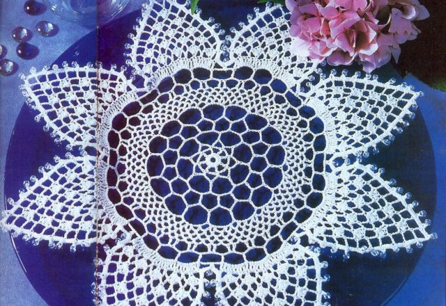 doily crochet round petals (1)