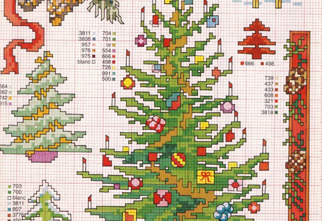 very beautiful Christmas tree Cross stitch (1)